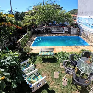 Hostal Paraíso Arraial do Cabo